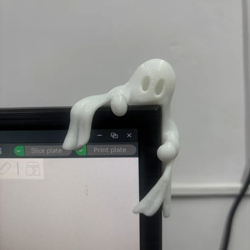 Piccolo ornamento a forma di f - Setup Desk Monitor recensione e prezzo